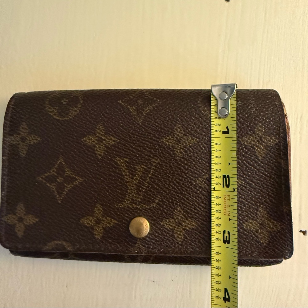 PROJECT WALLET - Louis Vuitton Monogram Tressor Wallet - Picture 9 of 10